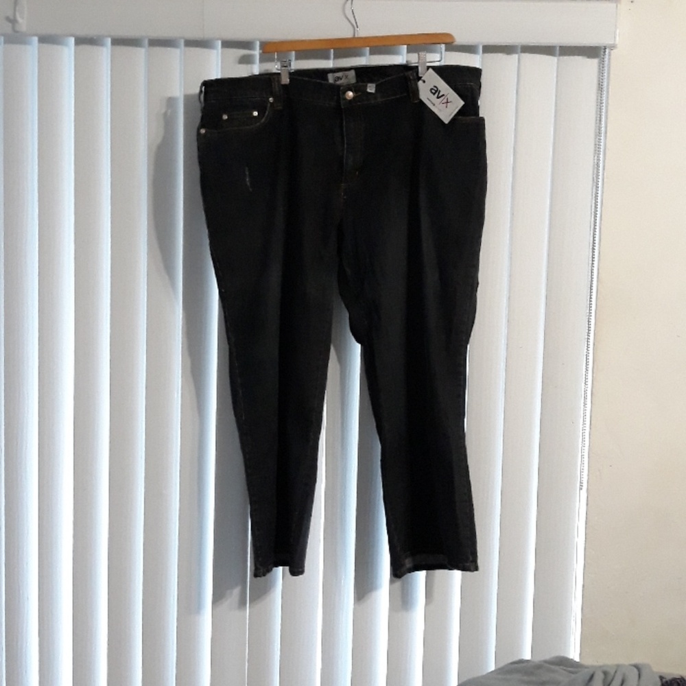 Avenue Distressed Jean's dark denim